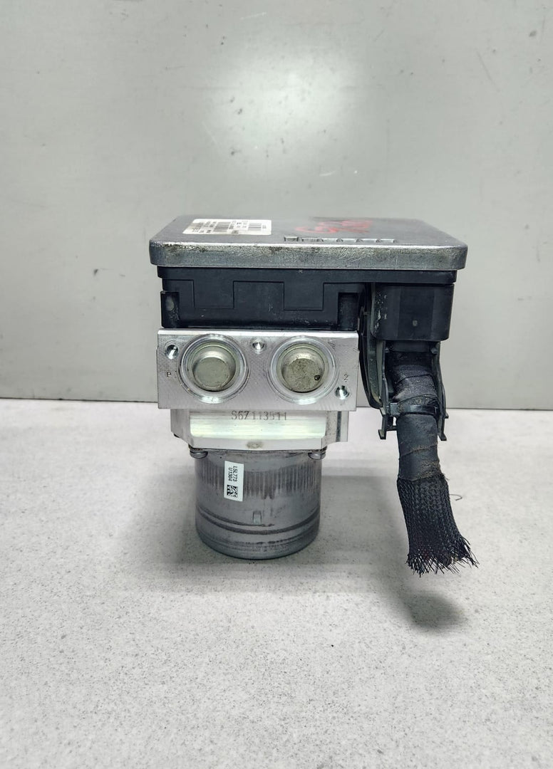 BMW 5 Series G30 G31 540i xDrive Abs Pump Module 6887497 OEM