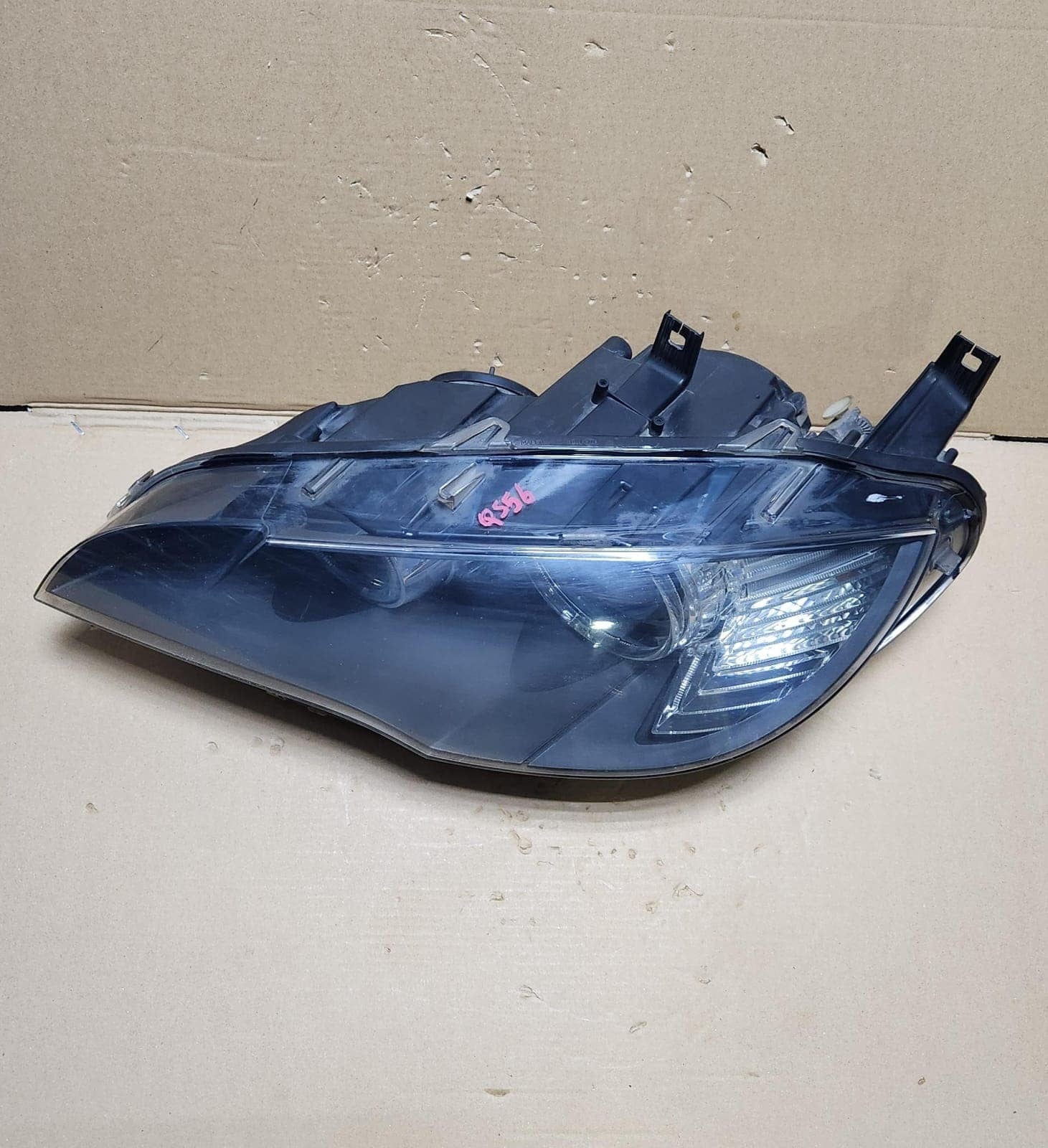2008-2014 BMW X6 Left Headlight 7271359 X6 E71 XENON ECE