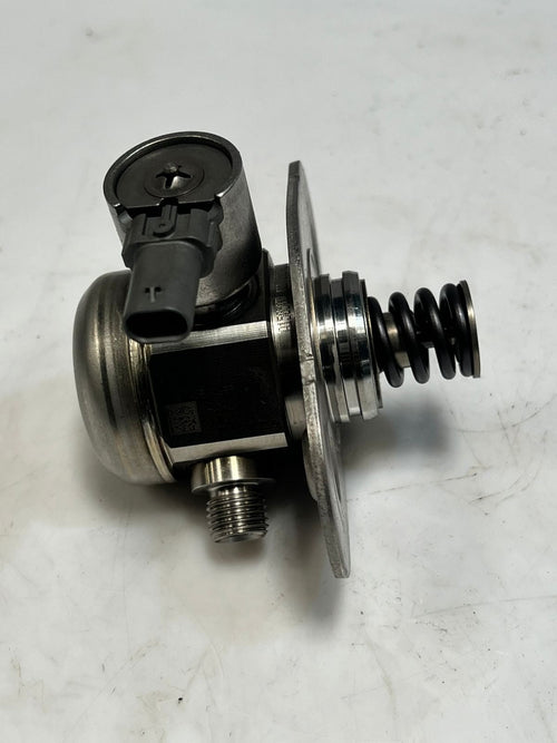 BMW MINI F55 F56 F57 1.2 Petrol B38A12A B38 High Pressure Fuel Pump 7636881