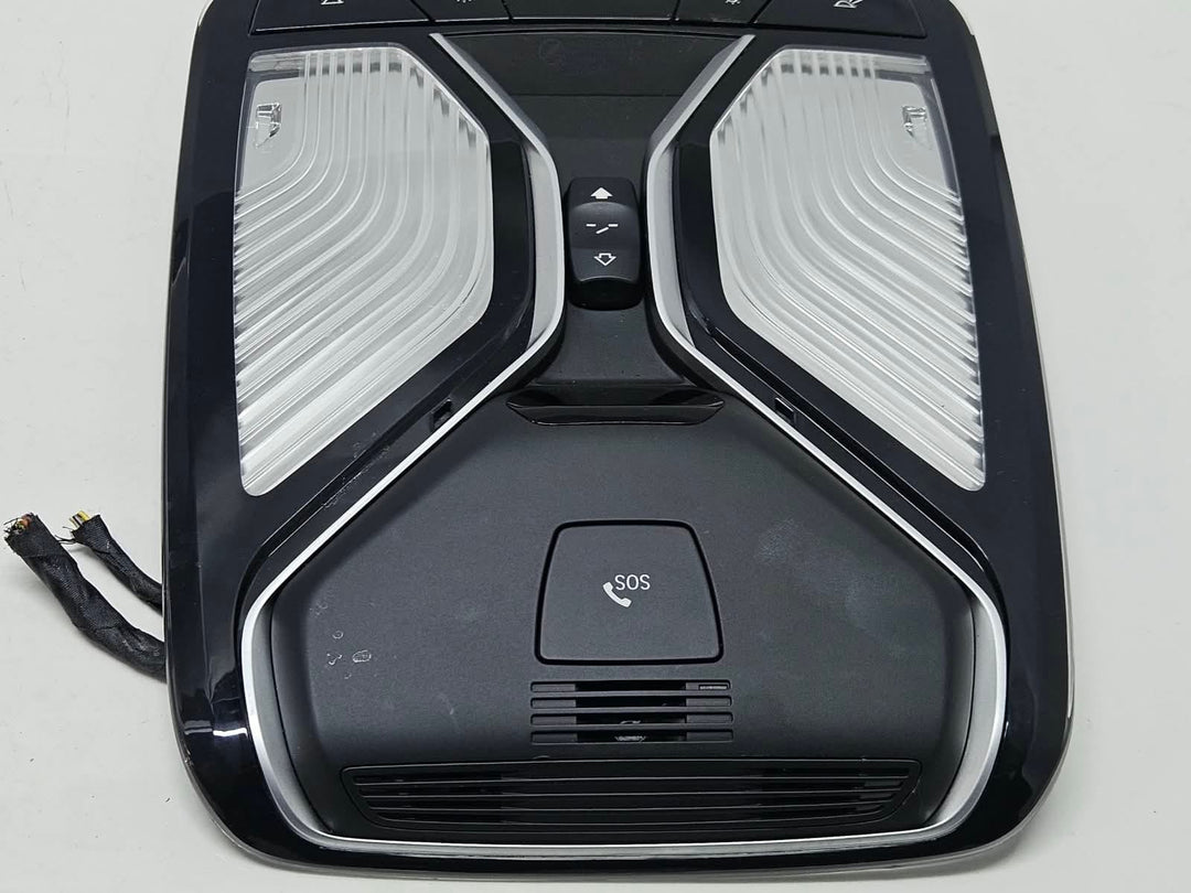 9391452-2015-2018 BMW 740i G11 G12 RHD Roof Reading Light OEM