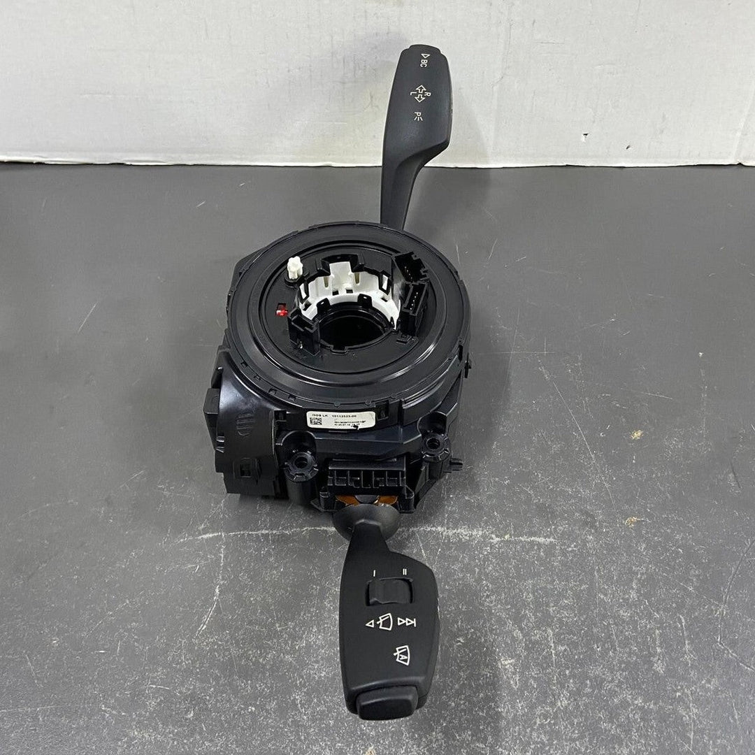 OEM BMW 2 F20 F22 F23 F30 2016 Wiper turn signal stalk Steering switch 9351140