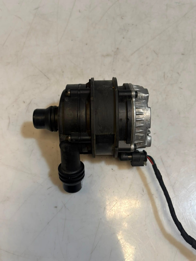 BMW 1' 2' 3' 4' 5' F20 F21 F22 F23 F30 Auxiliary Water Pump Electric 8637953