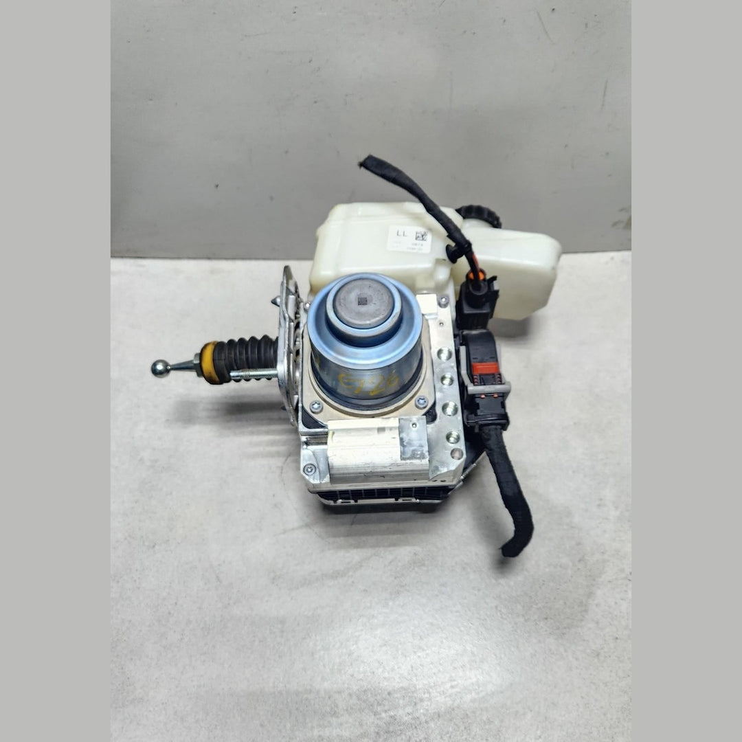 2022-2024 BMW i4 Abs Pump 5A7D048 I4 G26 USA VERSION LHD
