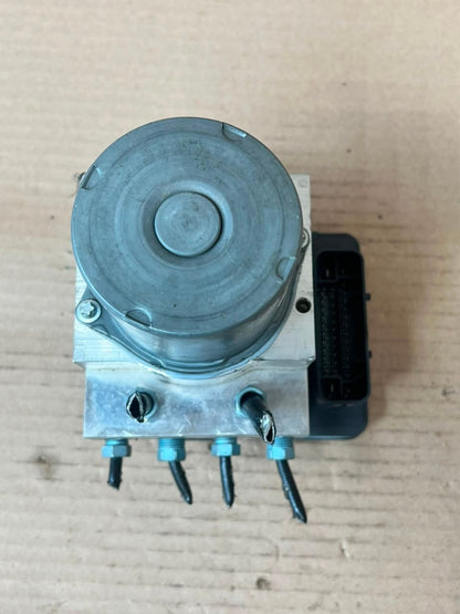 2015 BMW X6 F16 X5 F15 ABS DSC DXC9 Pump Hydraulic Unit 6864801 OEM