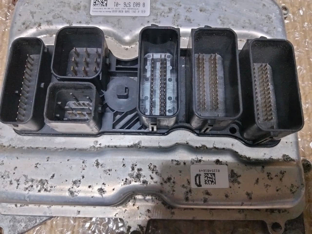 BMW N20 ENGINE CONTROL UNIT ECU COMPLETE  SET 8603576