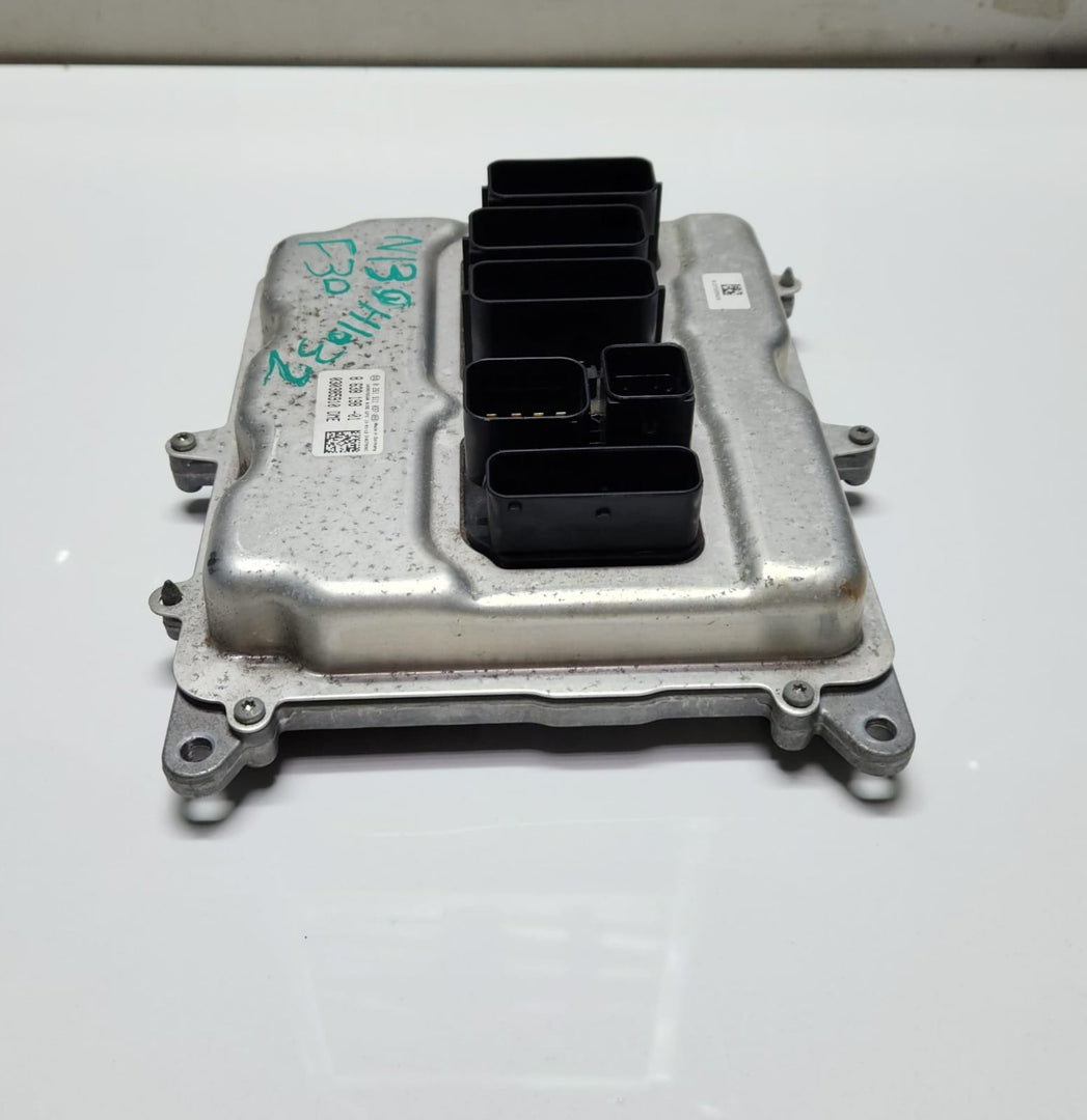 2012-2015 BMW 116i N13 Engine Control Unit DME 8638198 F20 F21 F30 F31 OEM