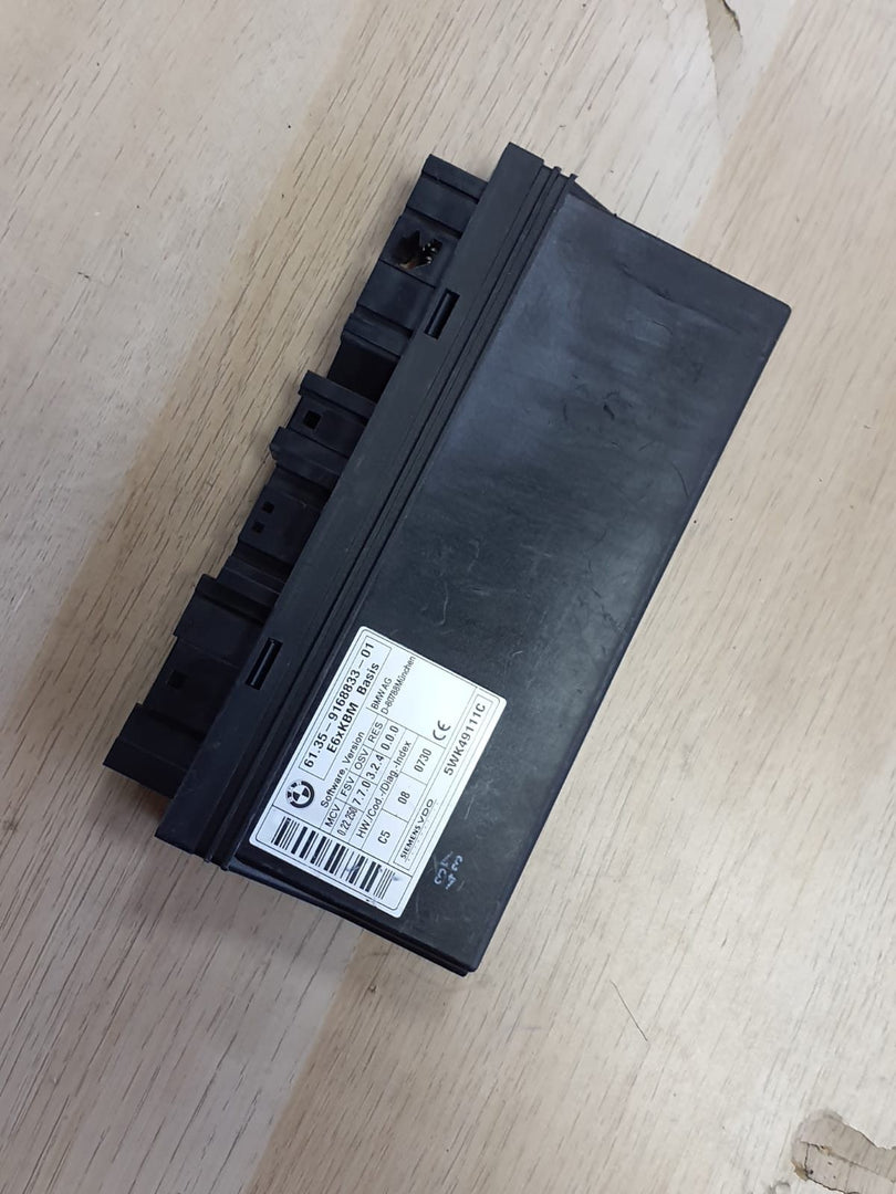 2008-2010 BMW 528i Body Control Module 9168833 5-Series and M6 E60 E63 E64 model