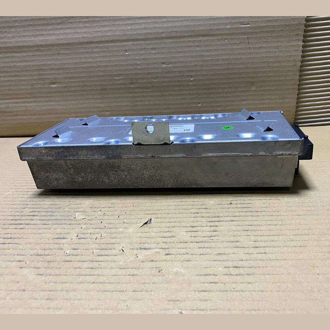2009-2015 BMW 750i Audio Amplifier 9283656 F01 F02 740i 750i models