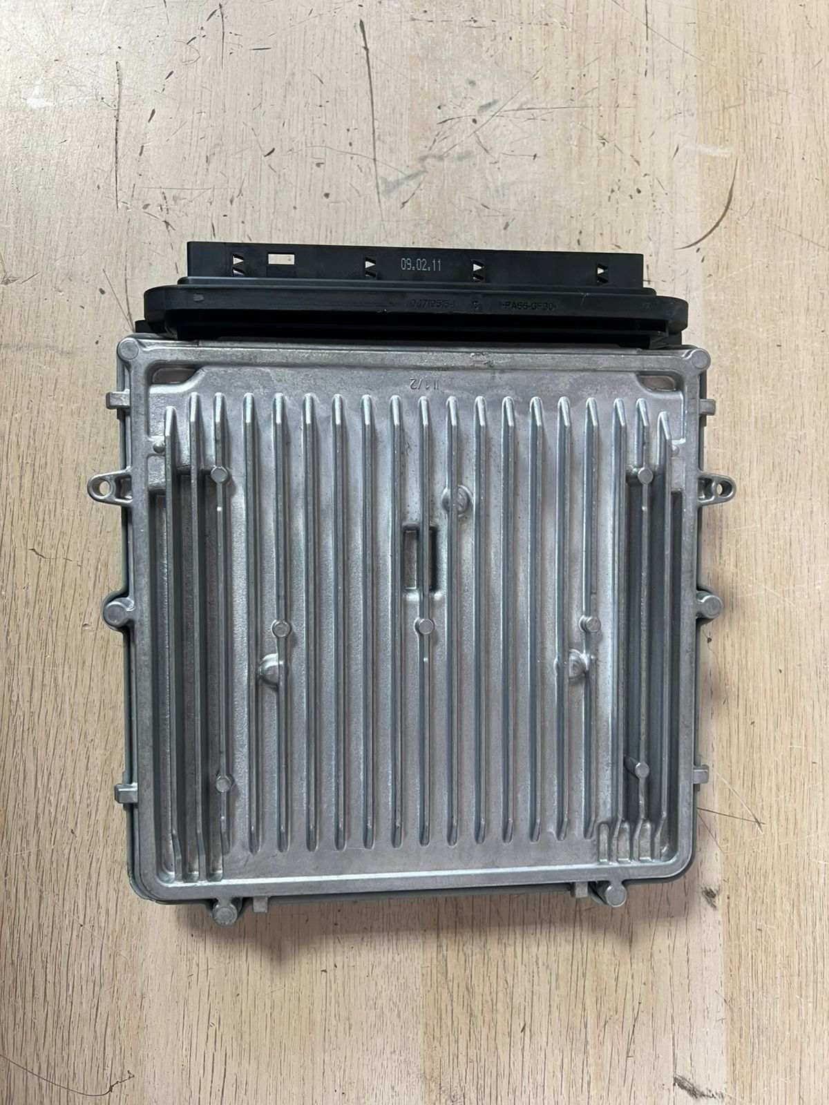 2011 BMW N57 330D Engine Control Unit ECU SET DDE + CAS3 + 1KEY 8510221