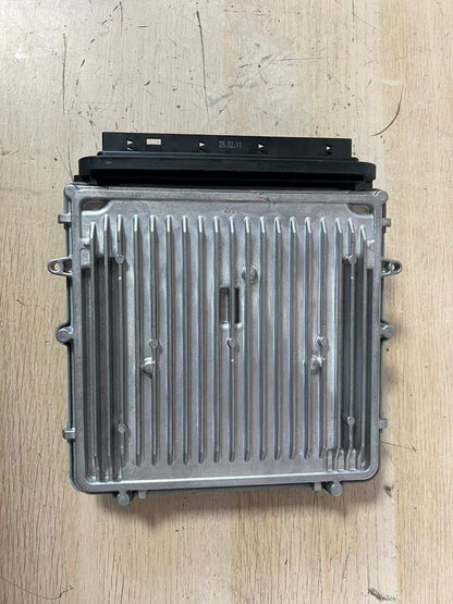 2011 BMW N57 330D Engine Control Unit ECU SET DDE + CAS3 + 1KEY 8510221