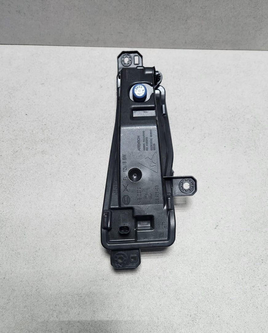 2019-2023 BMW X5 Front Left Led Fog Light 7406365 X5 X6 and X7 