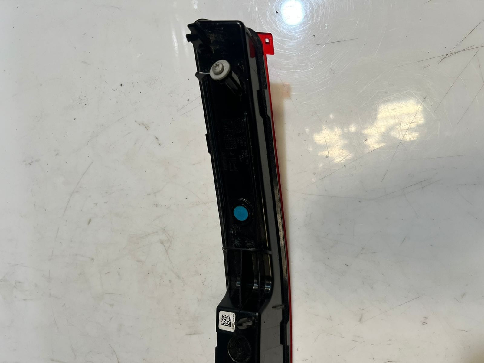 2025 BMW xDrive40 xDrive50 Rear RED TAIL Light Led Bumper BRACKET 7953780 OEM