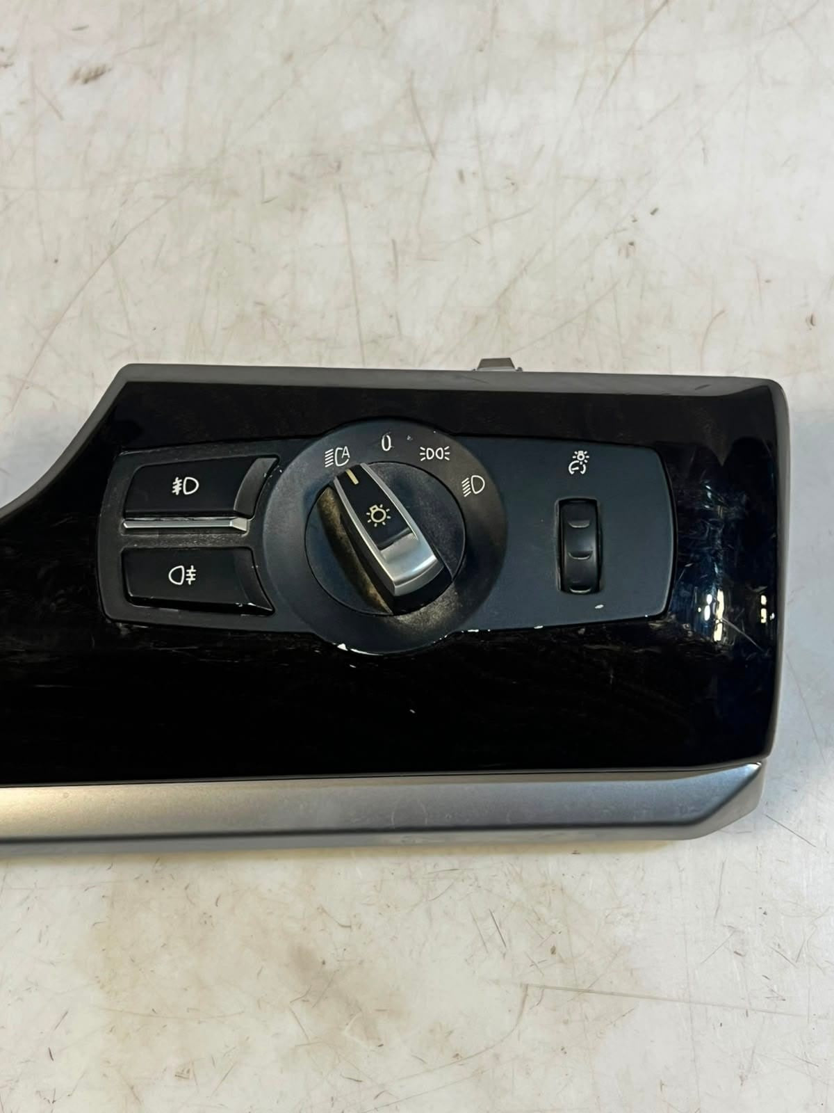 2013-2016 BMW X3 F25, 5 Series F10 GT F07 Headlight Switch 9192744 OEM