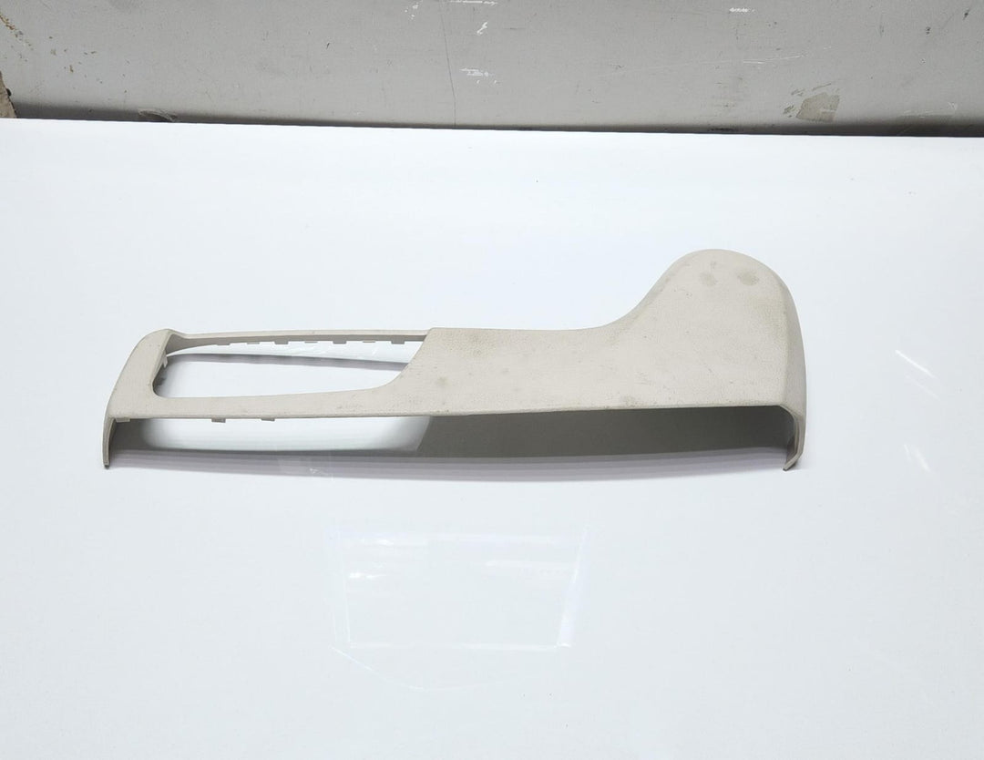 2012-2018 BMW 650i Front Seat Control Surround Trim 7228289