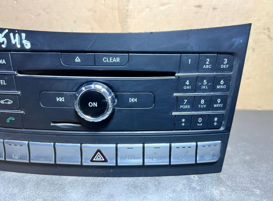 14–16 Mercedes-Benz W218 CLS Radio Audio Head Unit CD Player A218 9006506 OEM