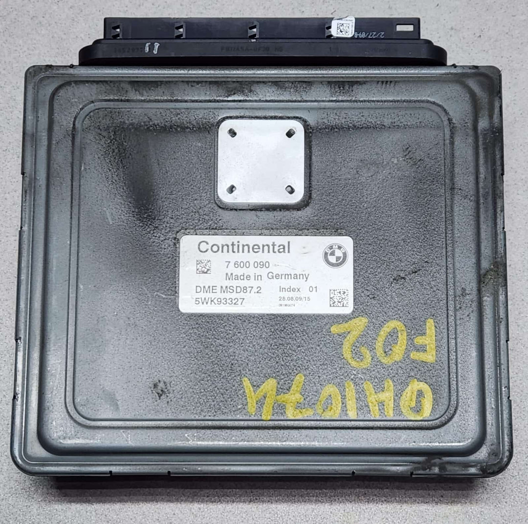  2011-2013 BMW 750Li 4.4 N63 Engine Control Unit 7600090 7 Series and 3 Series 