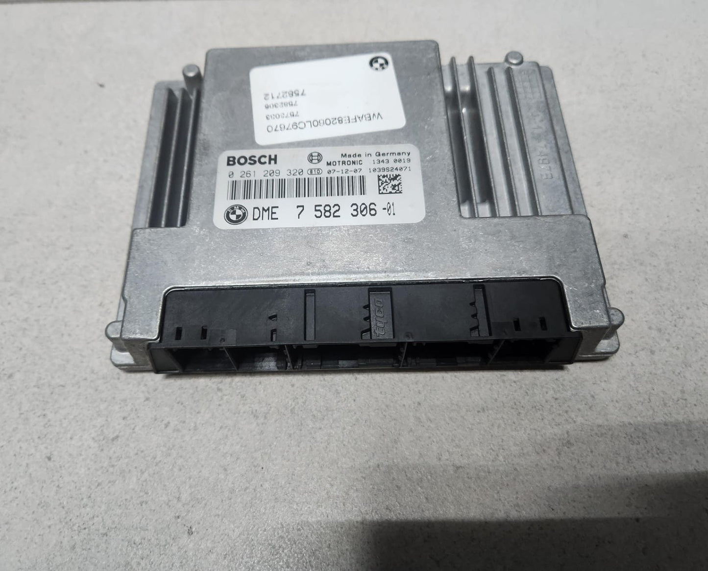 2006-2009 BMW X5 4.8I Engine Control Unit 7582306 N62N ECU SET RHD