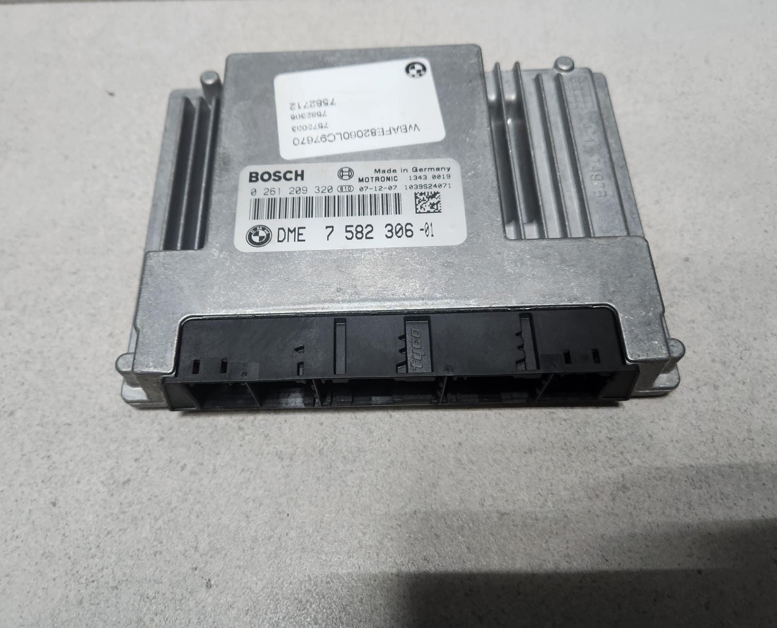 2006-2009 BMW X5 4.8I Engine Control Unit 7582306 N62N ECU SET RHD