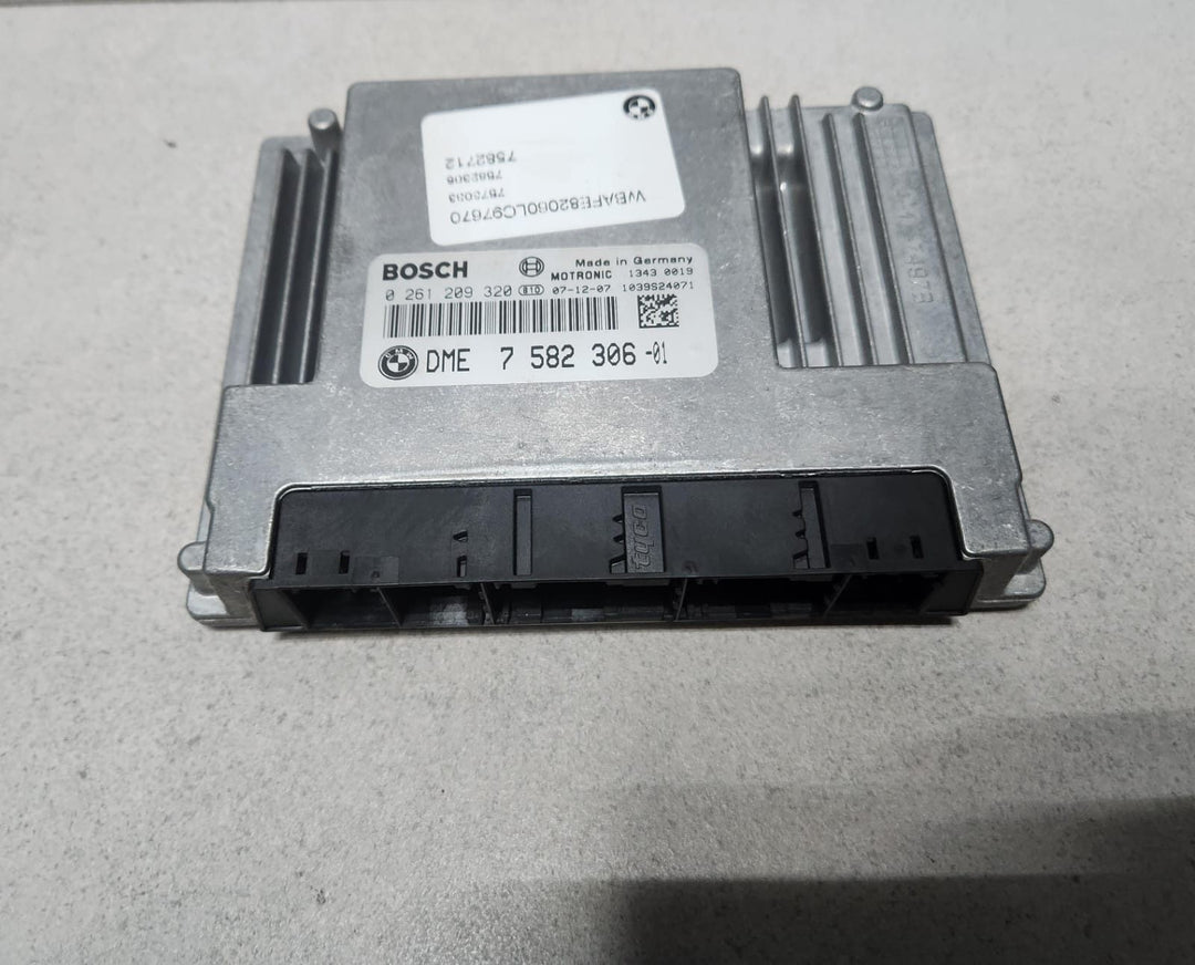 2006-2009 BMW X5 4.8I Engine Control Unit 7582306 N62N ECU SET RHD