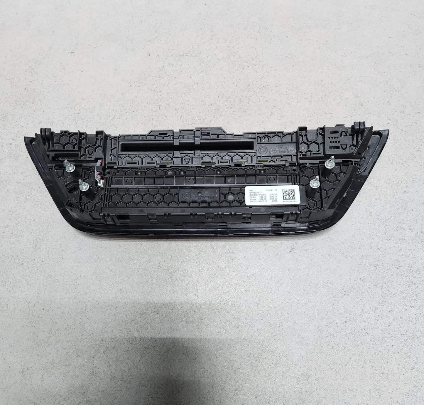 2017-2020 BMW 530i Ac Panel Control 5A09B29 G30 5 Series