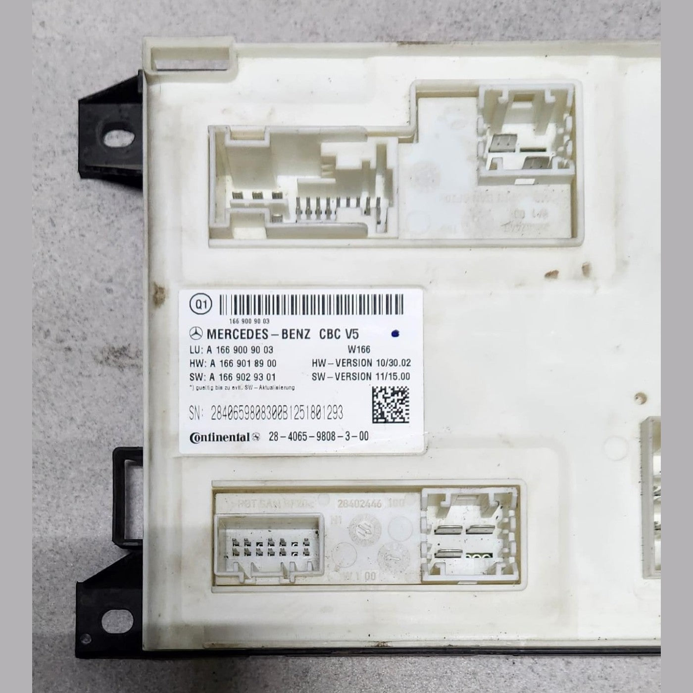2012-2015 Mercedes-Benz ML350 Signal Acquisition Actuation Module A1669009003