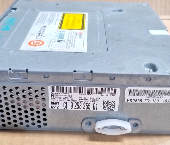 GENUINE OEM BMW X3 F25 F07 BUSINESS CD RADIO HEAD UNIT STEREO PLAYER - 9258265