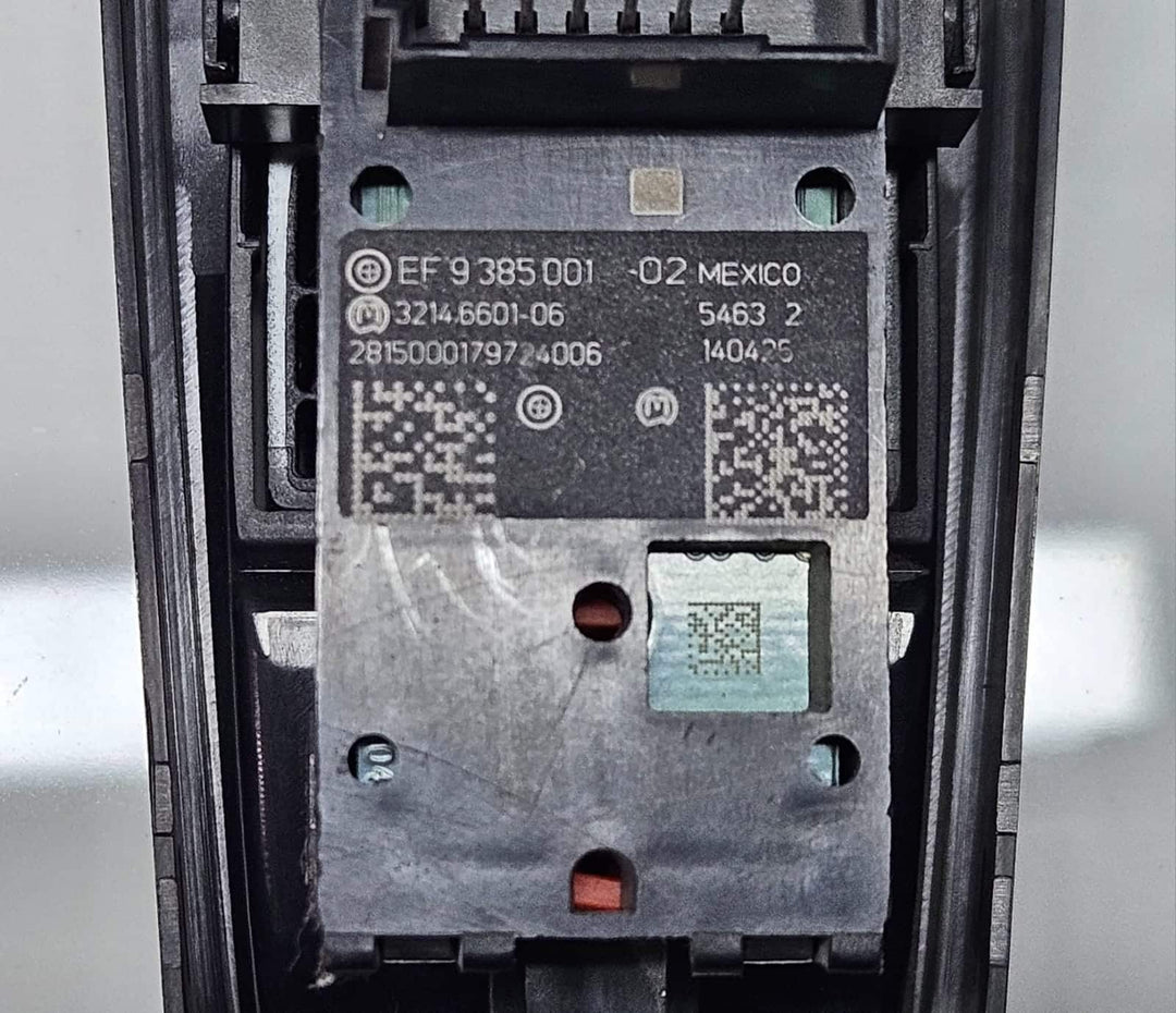  9385001-2014-2020 BMW 2 Series F45 F46 Electric Parking Brake Switch OEM
