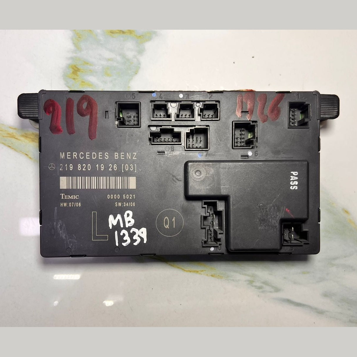 2006-2011 Mercedes-Benz CLS500 Door Control Module 219 8201926 W219 CLS Class