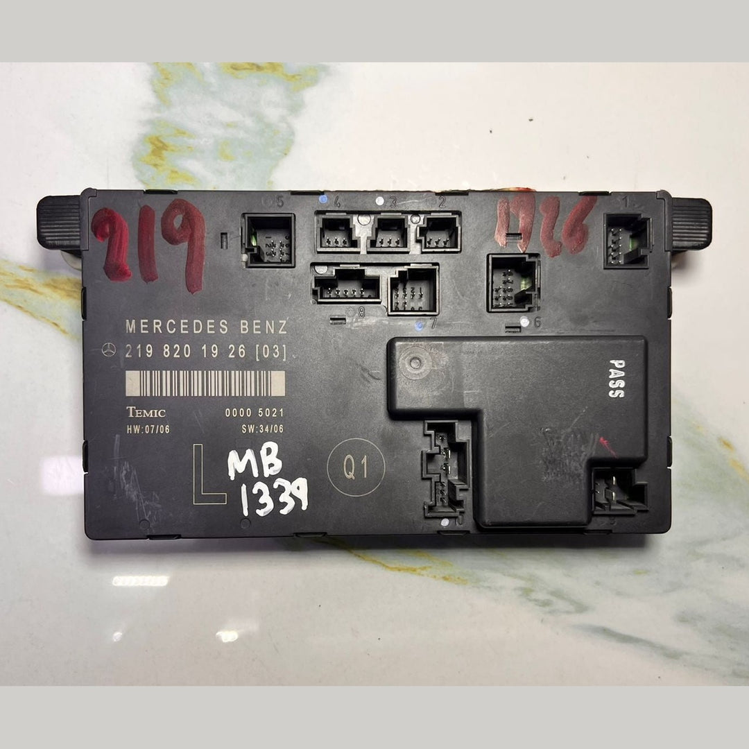 2006-2011 Mercedes-Benz CLS500 Door Control Module 219 8201926 W219 CLS Class
