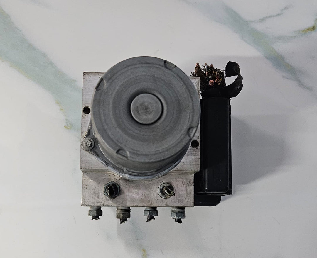 OEM BMW F10 F12 F01 F02 ABS Anti Lock Brake DSC Pump Module 6853400