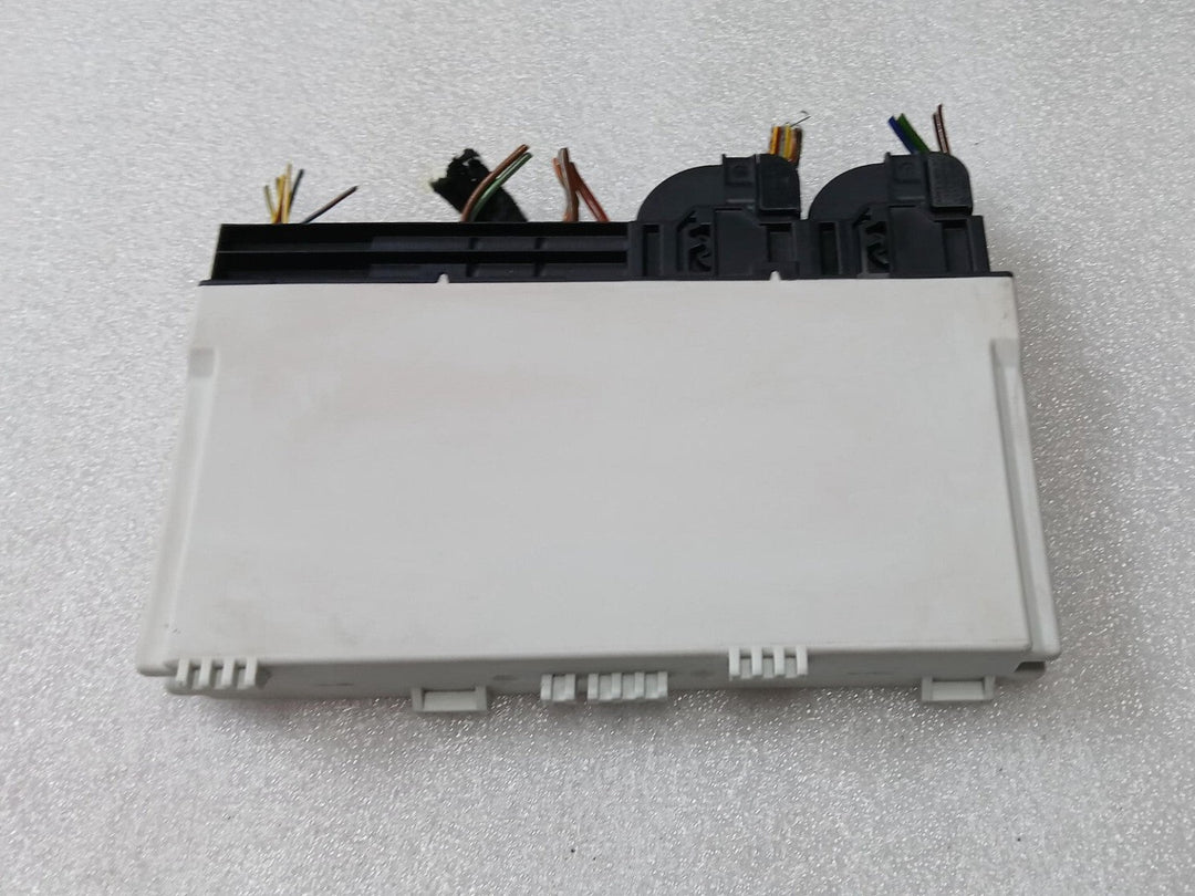 10-19 BMW 2 3 4 5 6 7 X (F22 F30 F32 F15 F16 F85 F86) HEATED SEAT CONTROL MODULE
