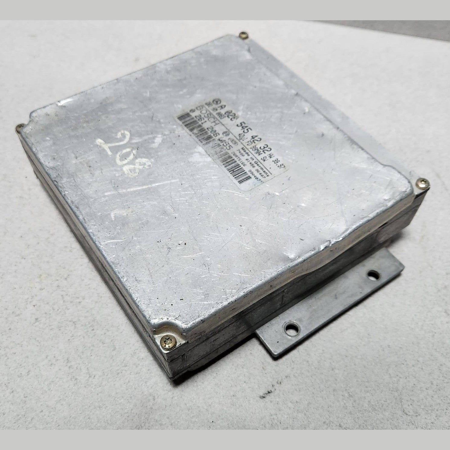 BMW Engine Control Unit A0285454232 W202 C180 C200  A 028 545 42 32