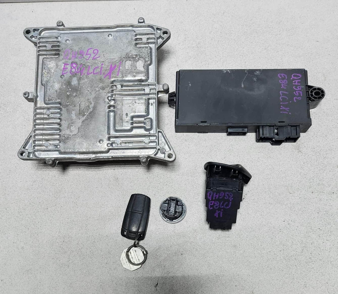 2014 BMW X1 E84 N20 Engine Control Unit ECU Set 8631727 OEM