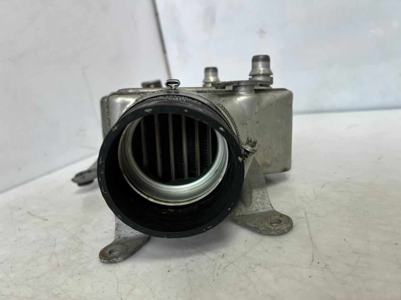 2010-16 BMW 550i 5' 6' X5 F15 X6 N63B44B LEFT Turbocharger Intercooler 7575405