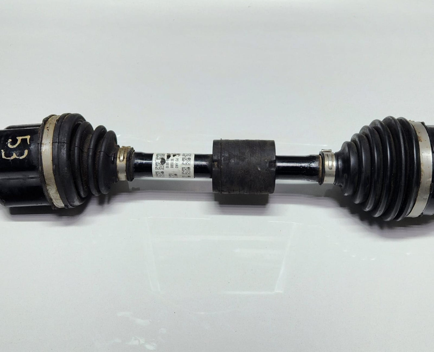 2019-2024 BMW 118i Front Drive Shaft 8681523 1 Series F40 and BMW 2 Series F44 