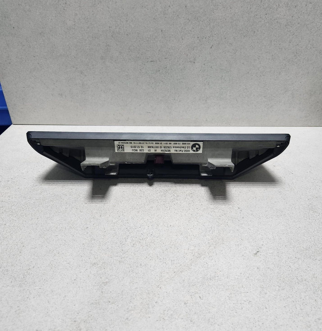 2017-2020 BMW 530i Central Information Display 9826394 5 Series G30 G31 F90 M5 