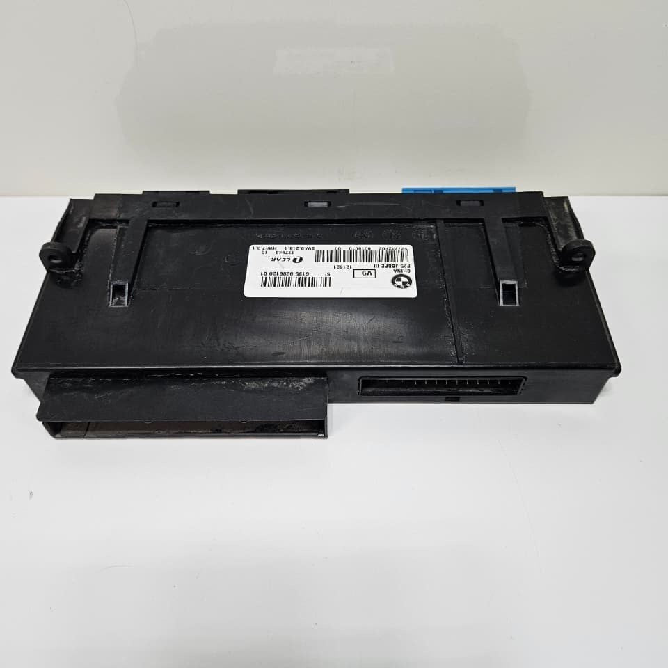 2011-2017 BMW X3 F26 Body Control Module Junction Box 9286129