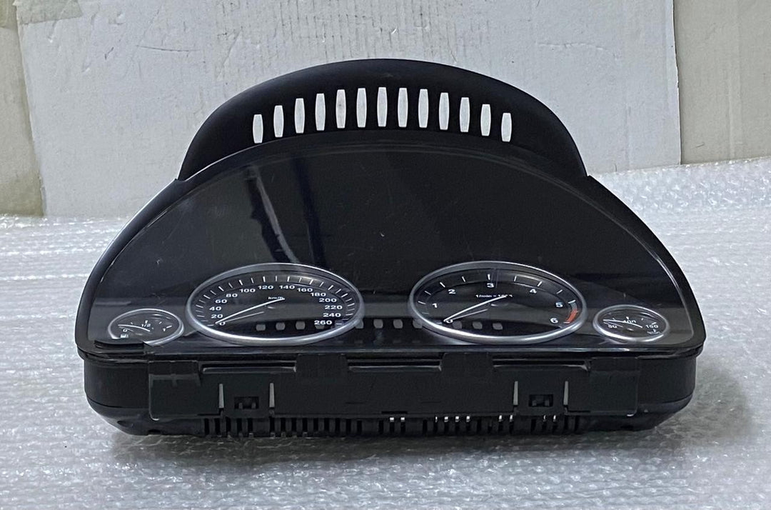 OEM BMW F10 2014 DIESEL SPEEDOMETER / INSTRUMENT PANEL CLUSTER 9348714