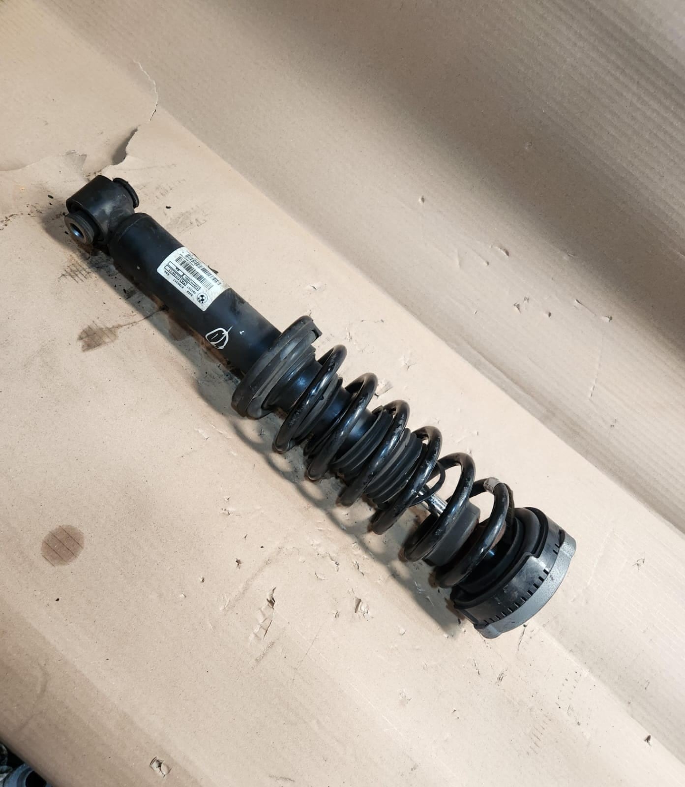 2011-2017 BMW X3 Rear Shock Absorber With Spring Assembly 6796317 X3 X4 