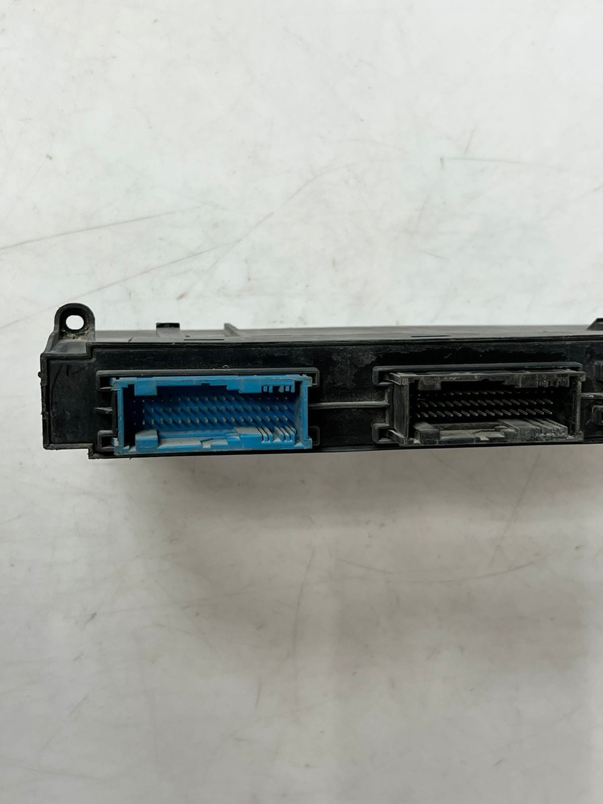 BMW 528i 535d 535i 550i 740Li 750i Fuse Junction Box Control Module 9267456 OEM