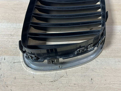 BMW 5 Series GT F07 2009 Front Left Upper Bumper Grille Trim Chrome OEM 7200169