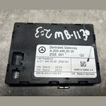 قم بتحميل الصورة إلى عارض الصور، 03-06 Mercedes W203 C-Class Central Gateway Control Module A203 4450000 OEM