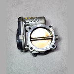 Bild in die Galerieansicht laden, 2012-2016 Mercedes-Benz C300 Throttle Body A2761410125 E-Class W212 AMG GT