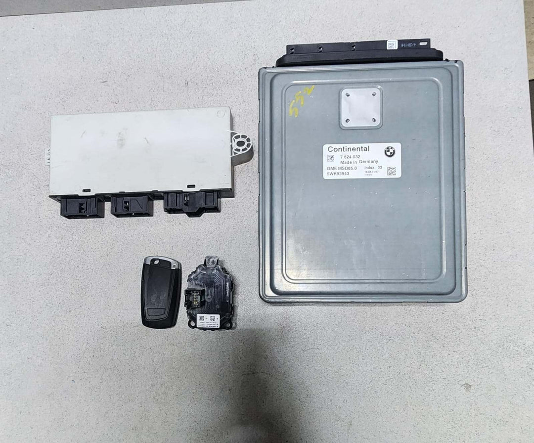 2011-2013 BMW 750i Engine Control Module 7624032 MSD85.0 ECU SET F02 V8 N63