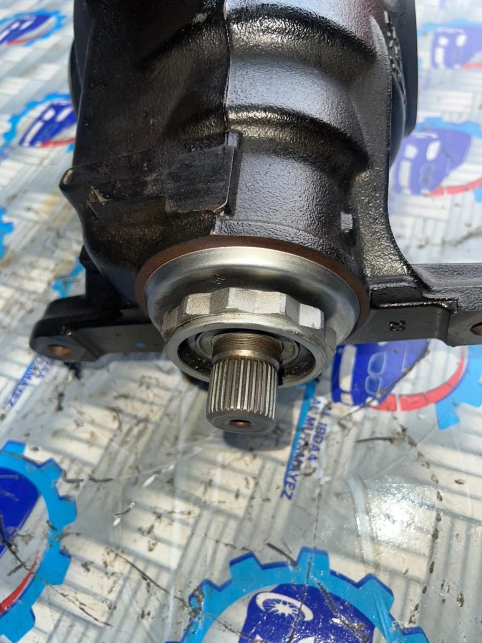 2015-2018 BMW X4 Rear Differential 8658462 X3 F25 and X4 F26 3.38 ratio