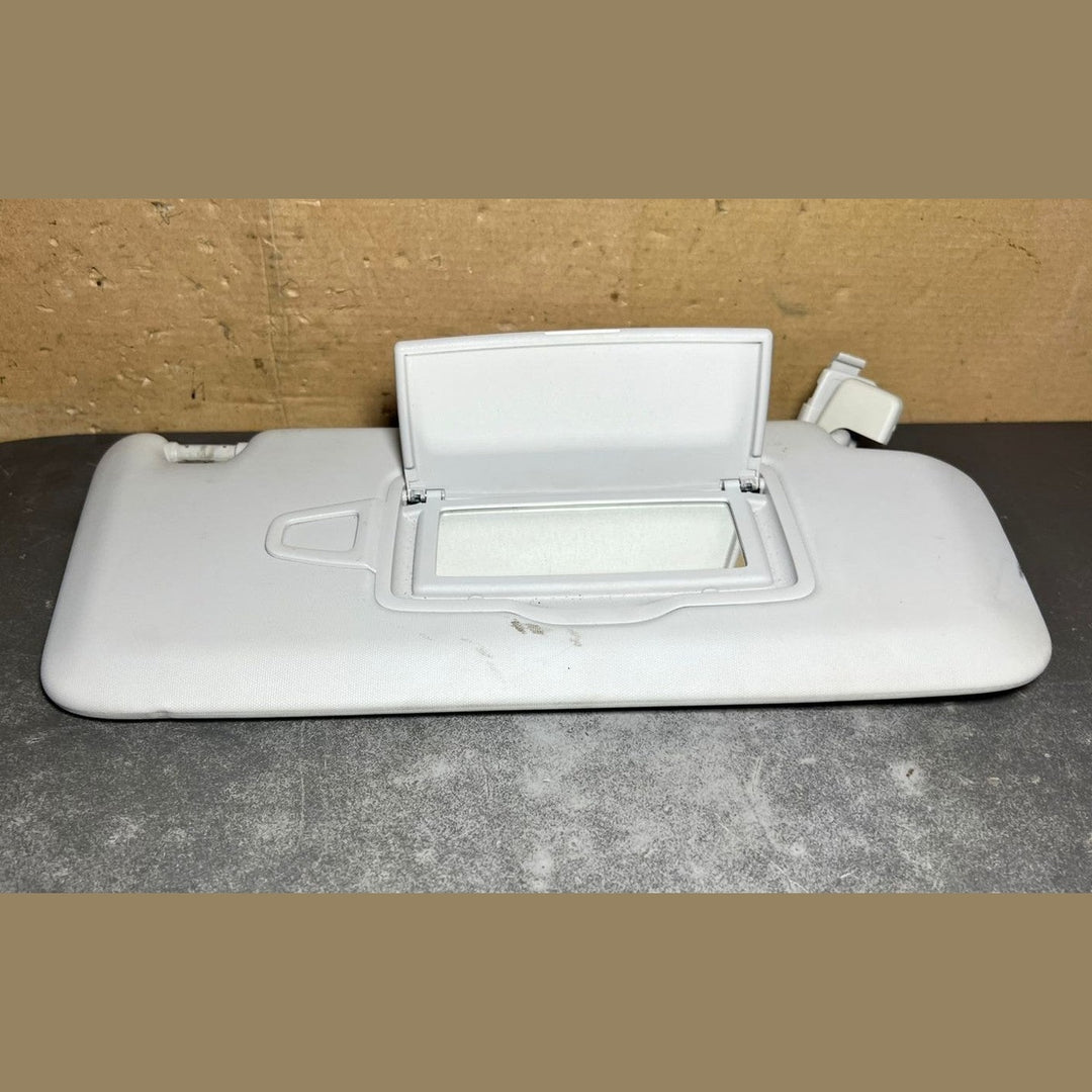 14-18 Mercedes W205 C-Class Front Right Side Sunvisor Sun Shade A205 8100210