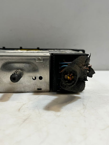02-06 BMW 325i 3 Series E46 Radio AM FM Business Single Disc CD Player 6941505