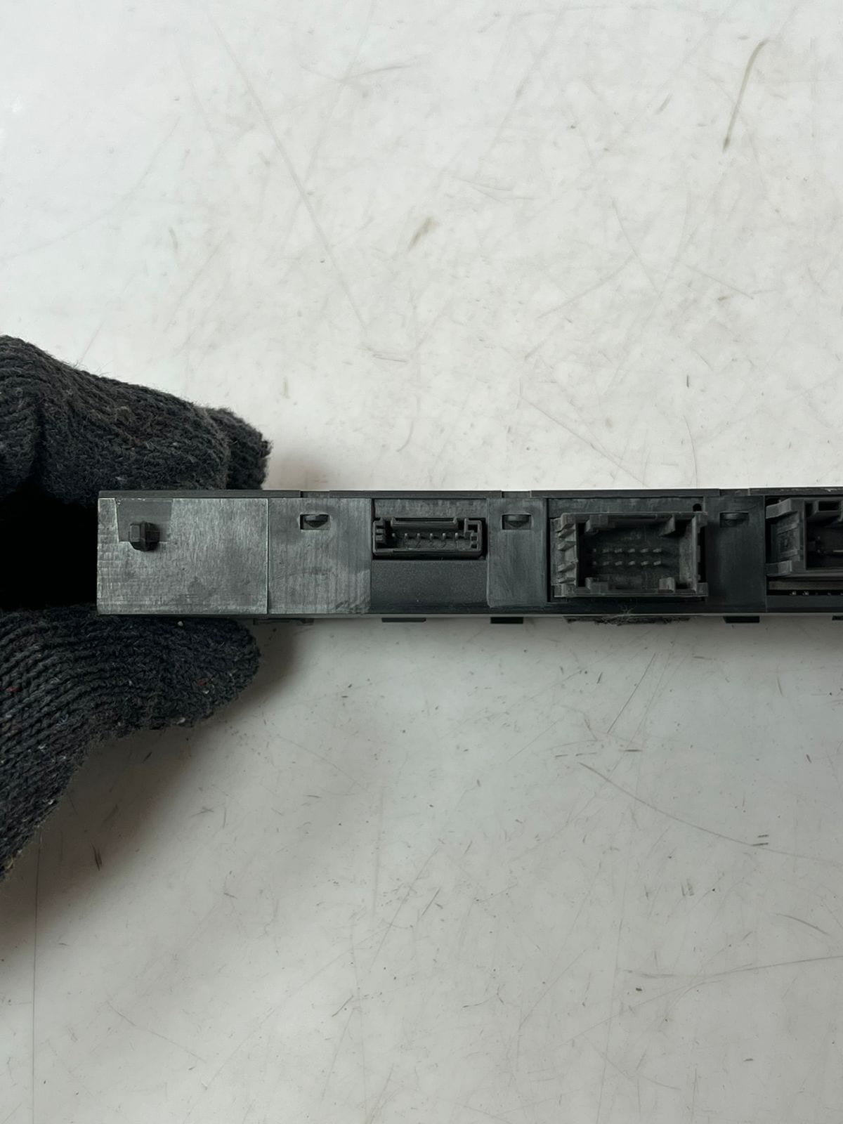 2003-2009 BMW 525i 5 Series E60 E61 SEDAN Seat Heating Switch MODULE 6944965 OEM