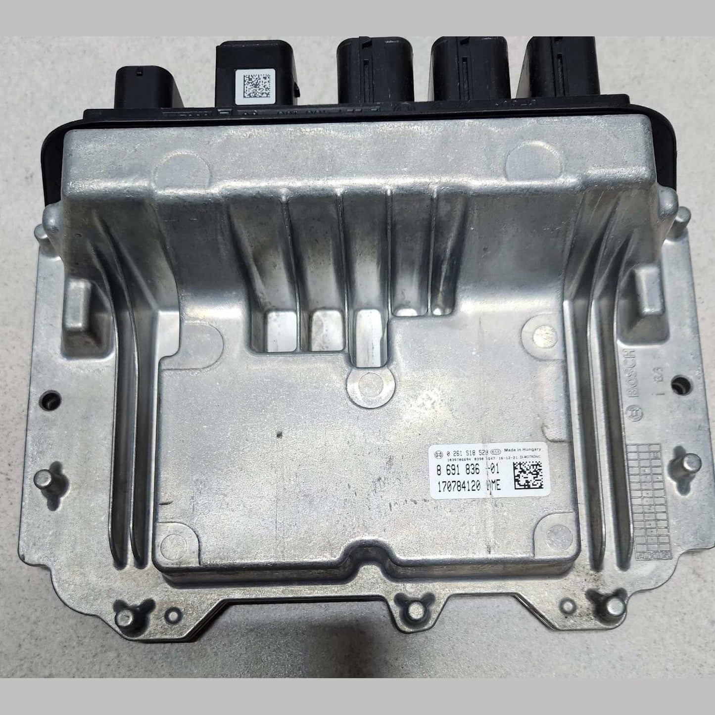 BMW Engine Control Unit 8691836 2 Series F22 218i B38B15A ECU SET 