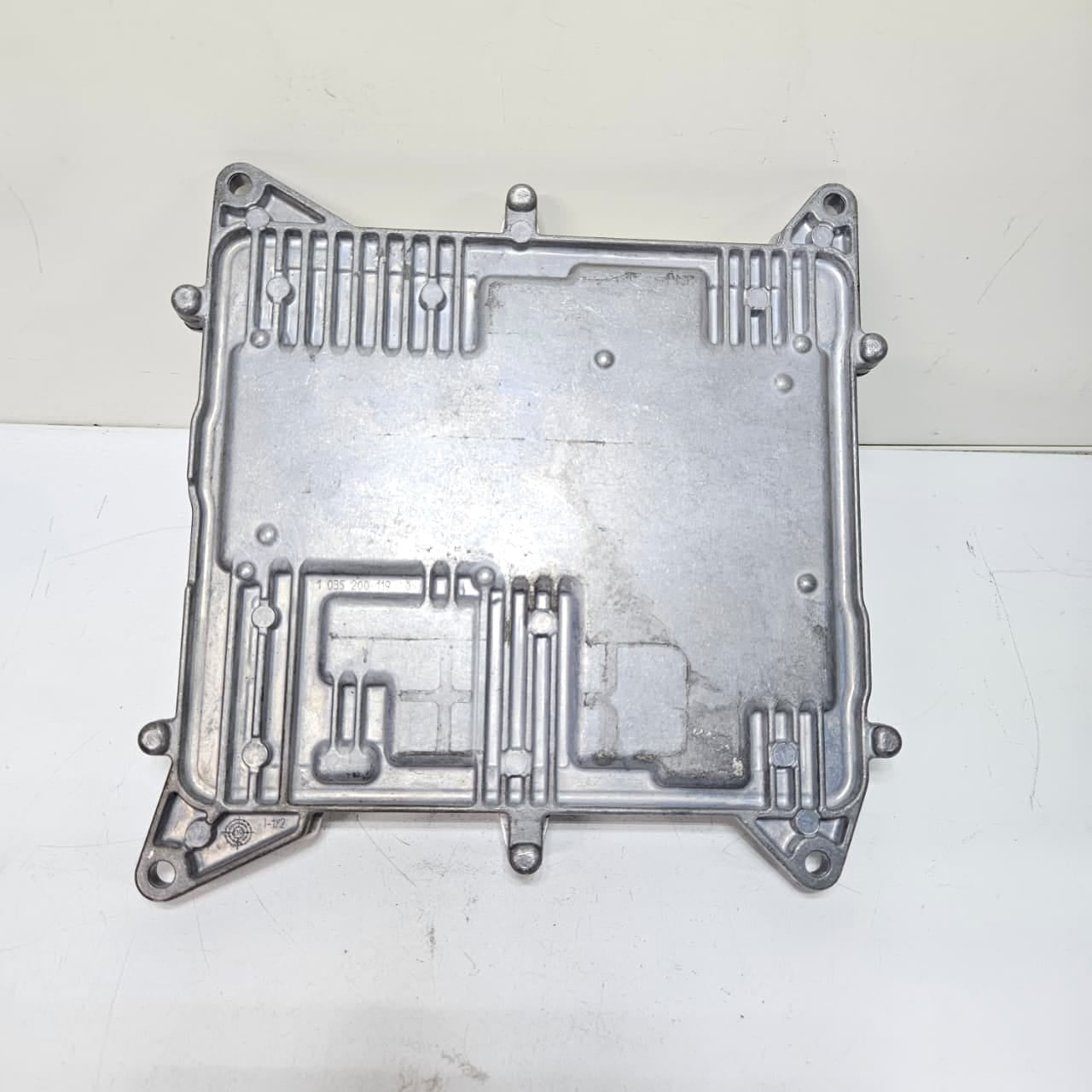 OEM BMW F30 F31 F35 2.0 Engine Control Unit DME Key Set 7637481